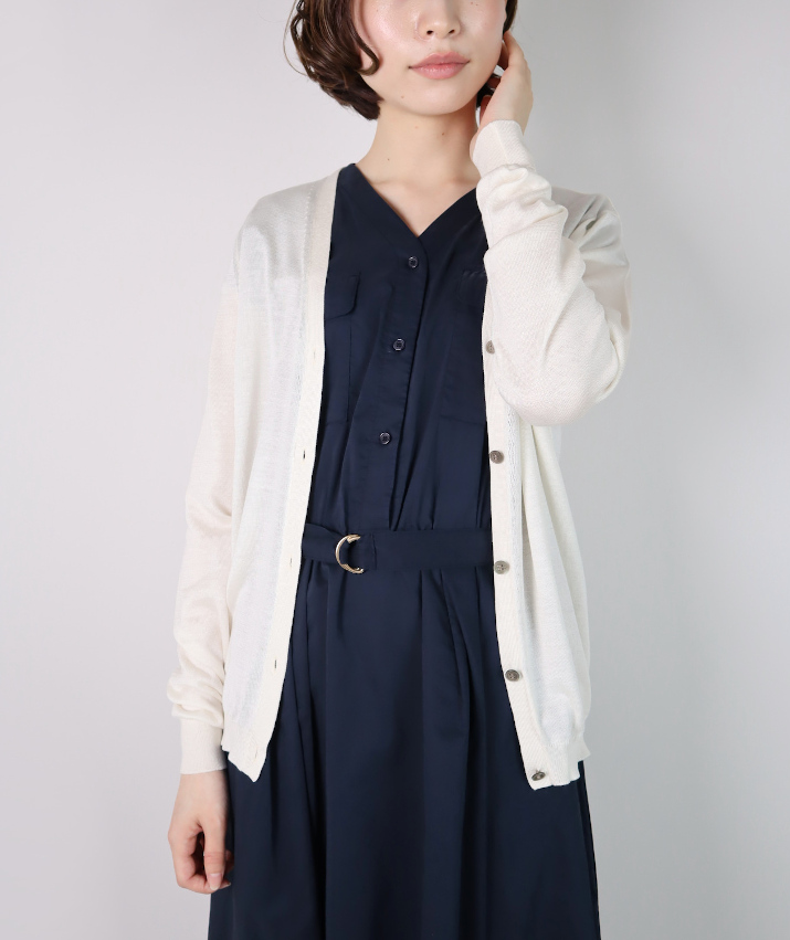 【Burberry】100%シルク Vネックカーディガン ブラック ウォッシャブルシルク100％Vネックカーディガン | Milestone公式