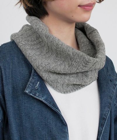 【25％OFF】 カシミヤ100％畦編みロングスヌード Milestone公式オンライン | 小物