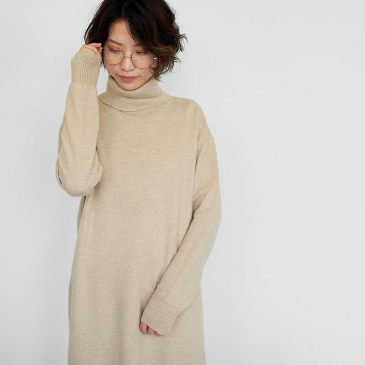 カシミヤ100％タートルネックワンピース | Milestone公式オンラインストア