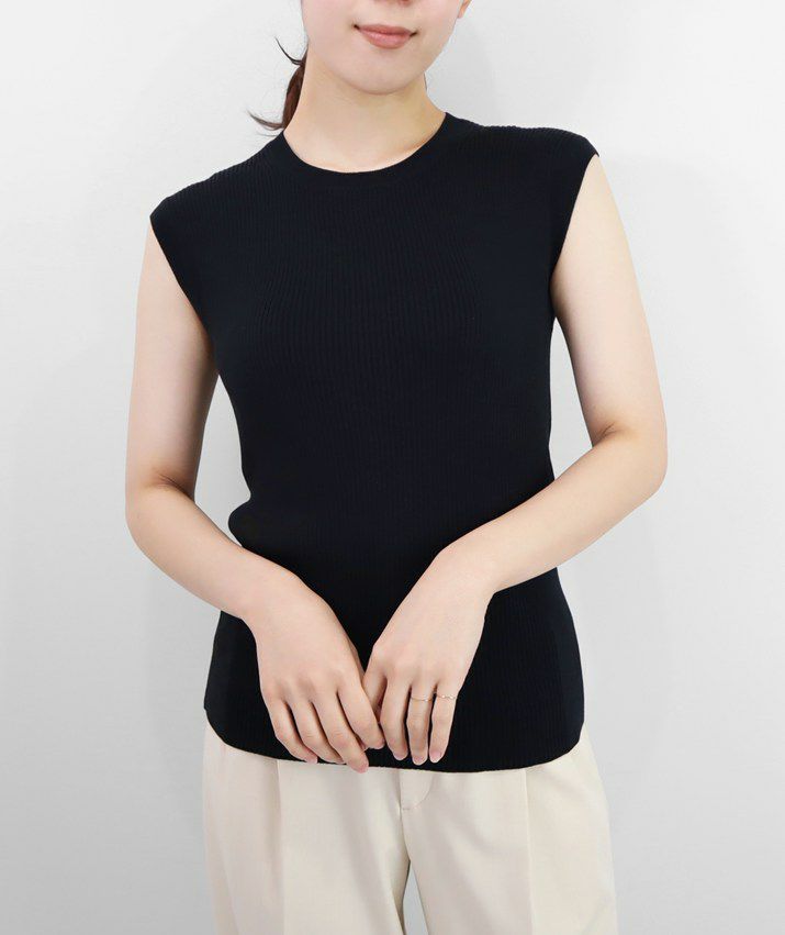 ☆超美品☆THE ROW シルク100%ノースリーブニット ウォッシャブルシルク100％ノースリーブニット | Milestone公式